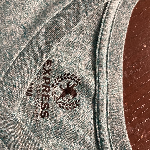 Express - Picture 3 of 3